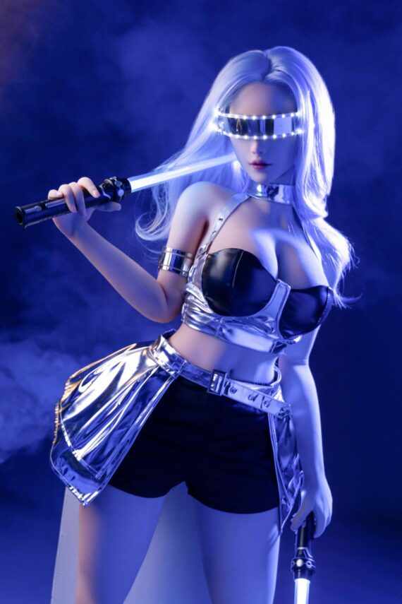 1-Leah-Greenwood-Big-Breast-Silver-Hair-Sex-Doll-With-Silicone-Head-scaled-1