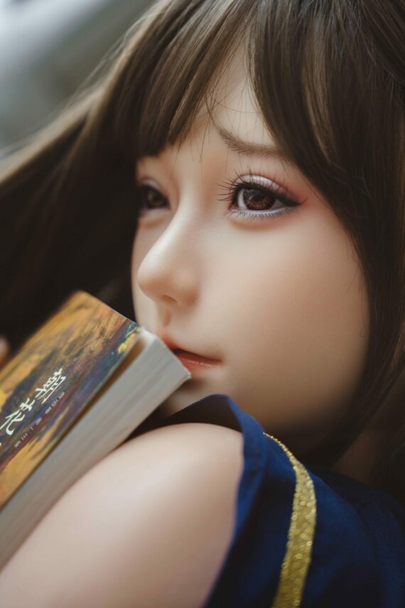 7-Lara-Thomson-Life-Size-Shy-Japanese-Sex-Doll-With-Silicone-Head-scaled-1