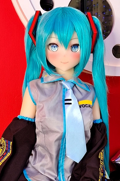 miku-sex-doll-4